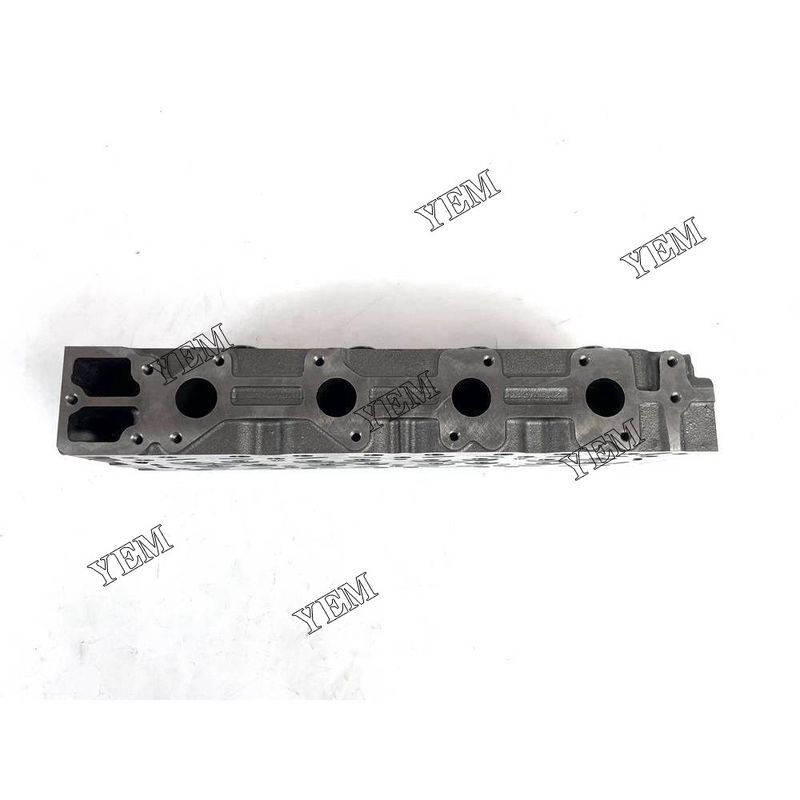 Excavator Engine Cylinder Head Assembly For Kubota V2607 V2607-DI-T