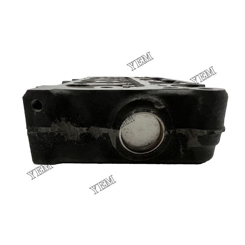 For Kubota Cylinder Head D722 Excavator engine parts 16875-03043